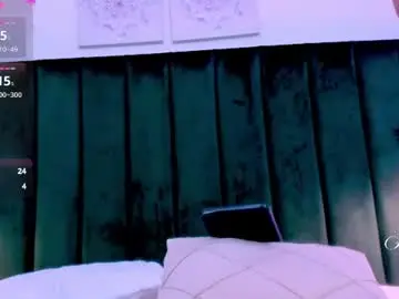 Chaturbate Watch Live Sex Cams of raven_luxx