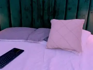 Chaturbate Live Porn of raven_luxx