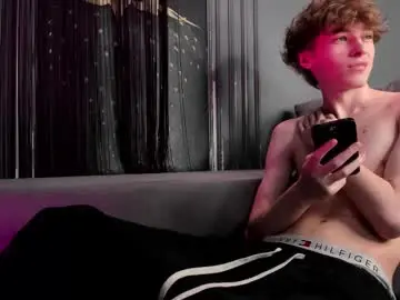 Chaturbate Watch Live Sex Cams of curlytwinkboy