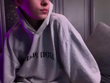 Chaturbate Adult Video Chat of curlytwinkboy