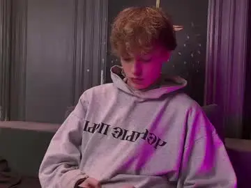 Chaturbate Live Sex of curlytwinkboy