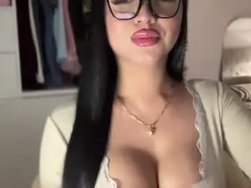 Chaturbate Best live sex cam show of foxyluscious