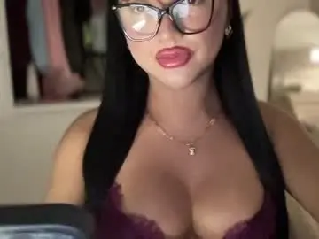 Chaturbate Best Webcam of foxyluscious