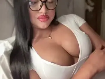 Chaturbate Live Sex of foxyluscious