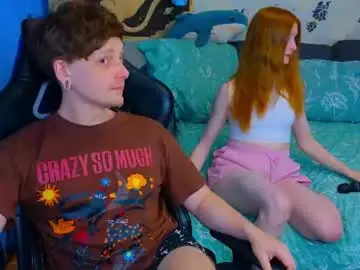 Chaturbate Live Sex Cam of laksmrrr