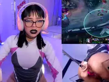 Chaturbate Watch Live Sex Cams of nyveth