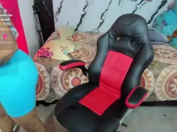 Chaturbate Best live sex cam show of pocahontas_98113116