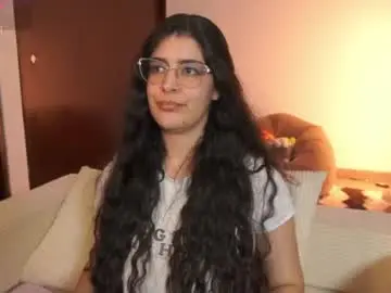 Chaturbate Live Sex Cam of _niah