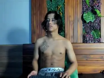 Chaturbate Adult Video Chat of labrinthteasing