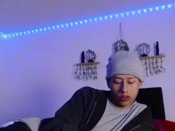 Chaturbate Live Porn of labrinthteasing