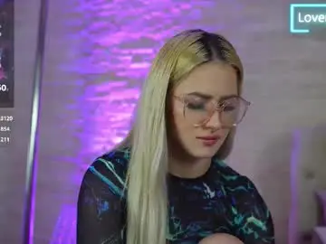 Chaturbate Best live sex cam show of lucylexton