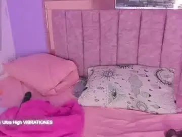 Chaturbate Best live sex cam show of selene_cute05
