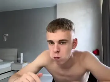 Chaturbate Live Sex Cam of solofury