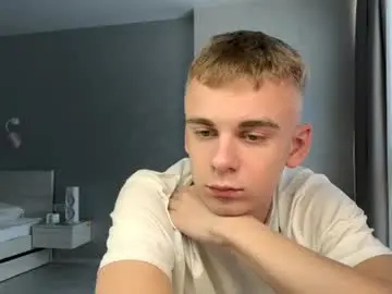 Chaturbate Live Sex Cam of solofury