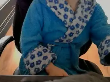 Chaturbate Live Sex Cam of 1your_hot_girls