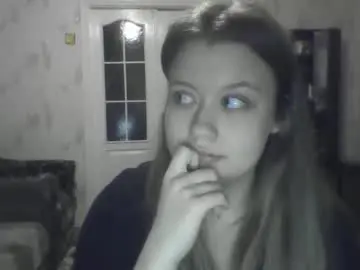 Chaturbate Live Sex Cam of aurora_enigma