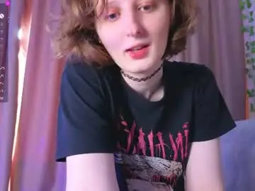 Chaturbate Live Sex Cam of c0ralynx
