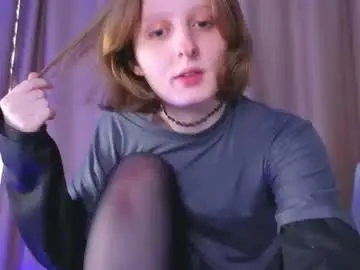 Chaturbate Live Sex Cam of c0ralynx