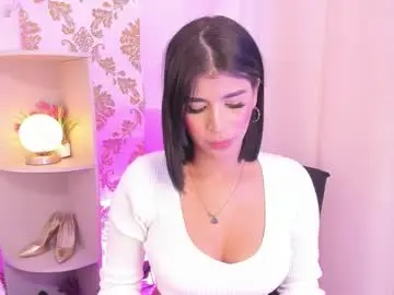 Chaturbate Watch Live Sex Cams of ema_lambert