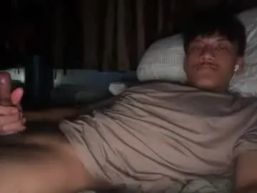 Chaturbate Free Porn Cam of hornytrip69