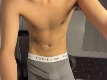 Chaturbate Nude Webcam of hot_cuteboy02