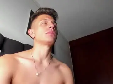 Chaturbate Free Porn Cam of kevin_ahs1