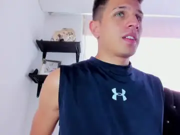Chaturbate Watch Live Sex Cams of kevin_ahs1