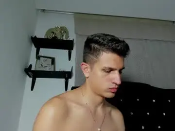 Chaturbate Adult Webcams of kevin_ahs1