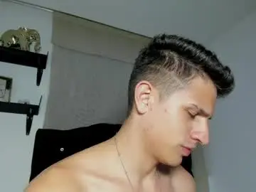 Chaturbate Sex Cam of kevin_ahs1