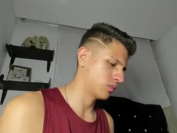 Chaturbate Live Sex of kevin_ahs1