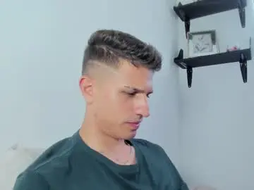 Chaturbate Watch Live Sex Cams of kevin_ahs1