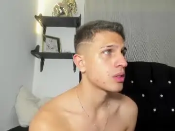Chaturbate Sex Cam of kevin_ahs1