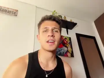 Chaturbate Sex Cam of kevin_ahs1