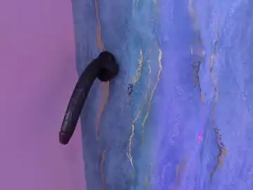 Chaturbate Live Sex Cam of lia_sucker