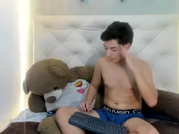 Chaturbate Adult Video Chat of thiago_cruz0