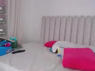 Chaturbate Sex Cam of violet_giraldo