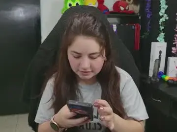 Chaturbate Live Sex Cam of ann_cohen