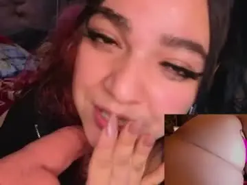 Chaturbate Live Porn of booboosperfectfacefuck