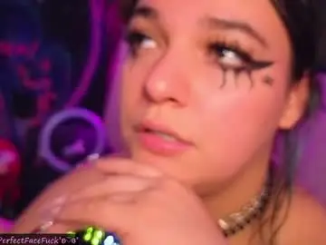 Chaturbate Sex Chat of booboosperfectfacefuck
