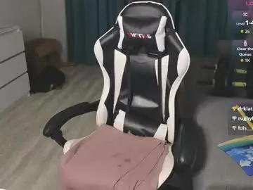 Chaturbate Live Sex Cam of james_friends