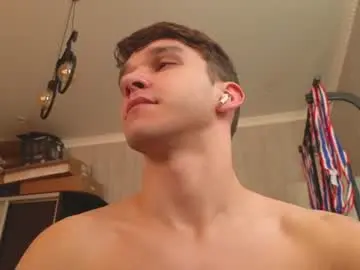 Chaturbate Live Sex Cam of james_friends