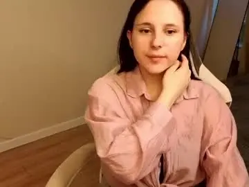 Chaturbate Live Sex Cam of julia_shyy
