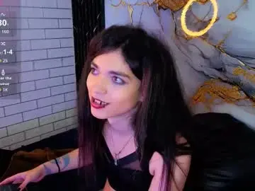 Chaturbate Watch Live Sex Cams of maevekuro