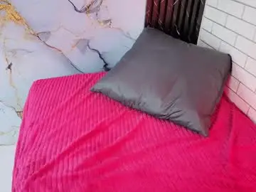 Chaturbate Adult Webcams of maevekuro