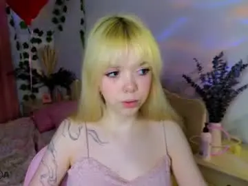 Chaturbate Nude Webcam of rochelle_dolly