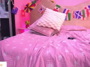 Chaturbate Watch Live Sex Cams of sarak_