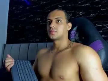 Chaturbate Free Live Porn of thomas__wayne