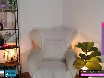 Chaturbate Watch Live Sex Cams of lucylia_