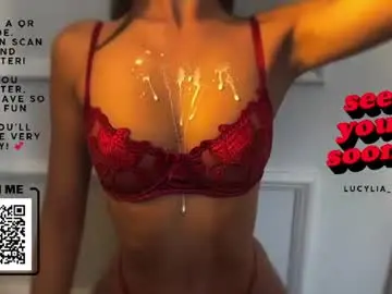 Chaturbate Adult Webcams of lucylia_