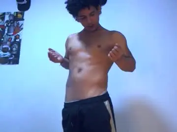 Chaturbate Best live sex cam show of max_cigs420